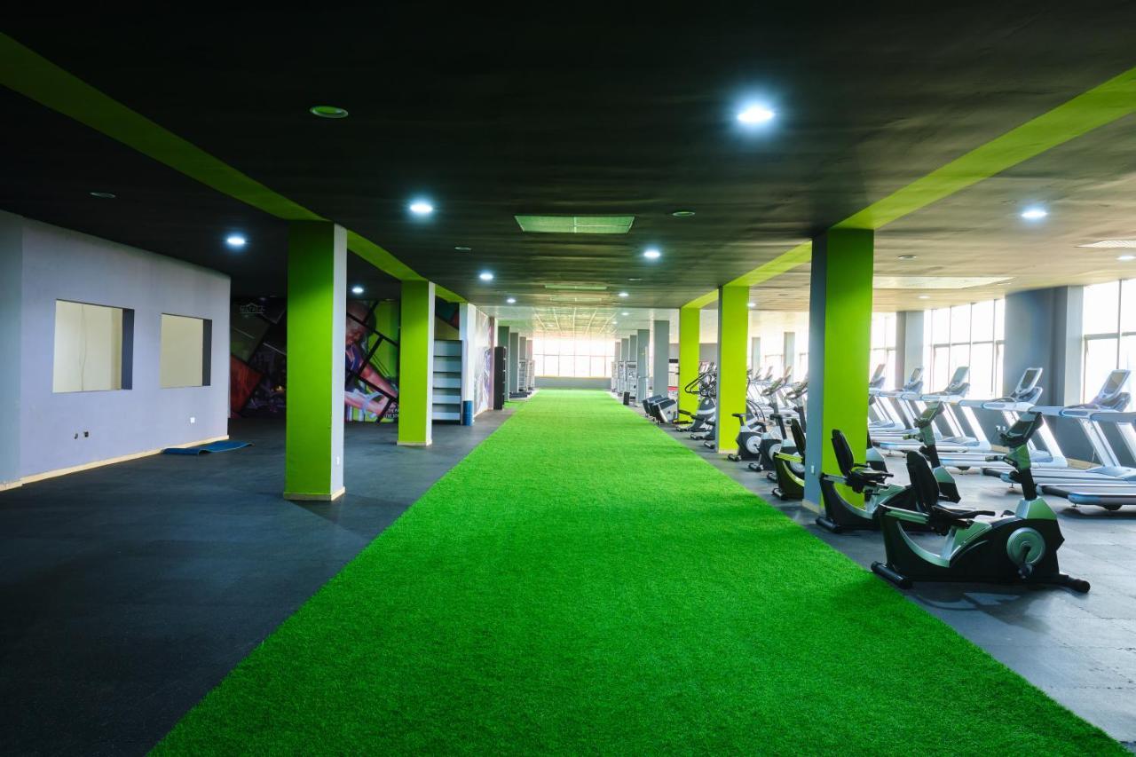 Legon City Mall Short Stay Apartments For Business And Vacation - East Legon Accra Eksteriør billede