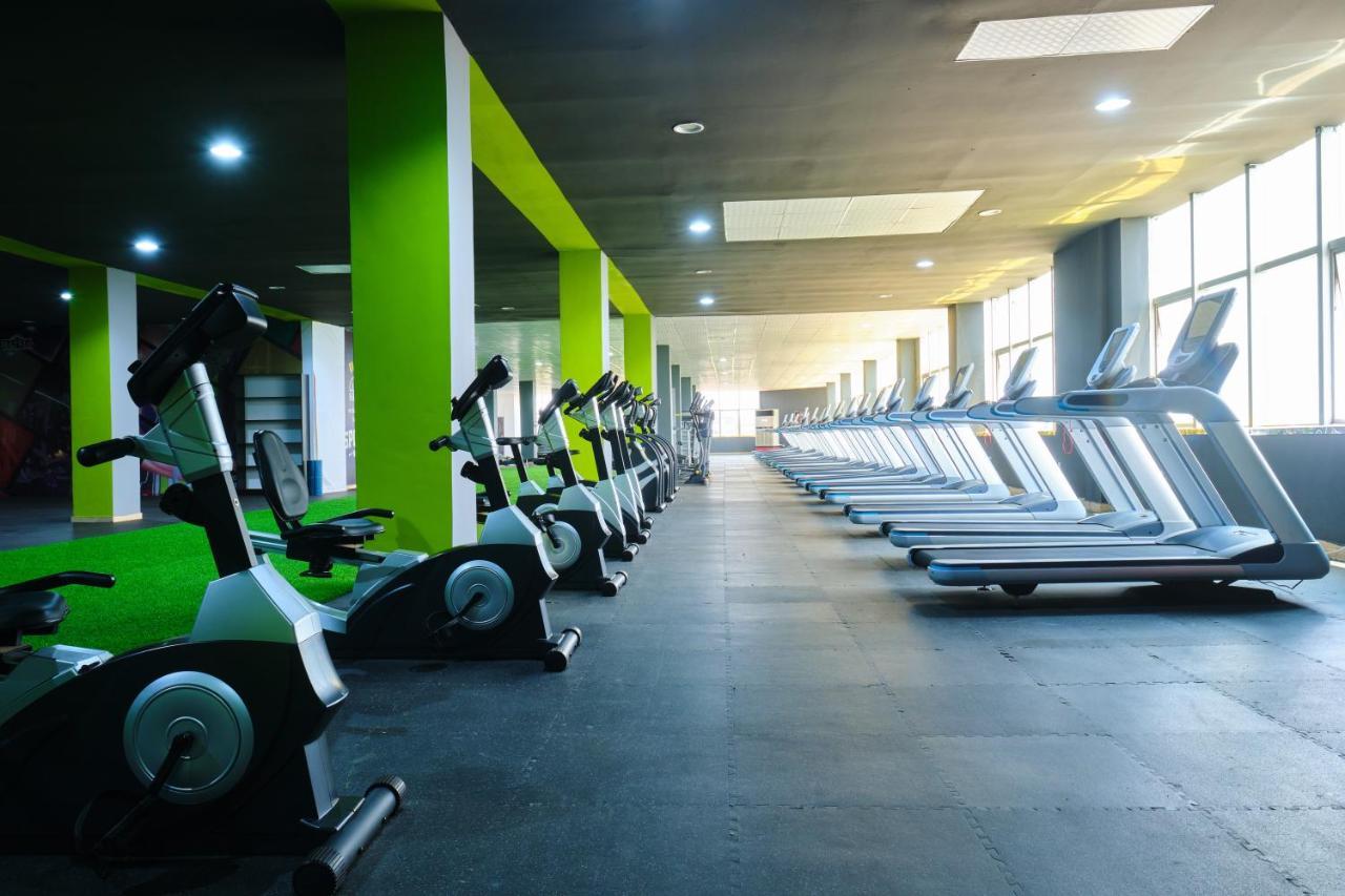 Legon City Mall Short Stay Apartments For Business And Vacation - East Legon Accra Eksteriør billede