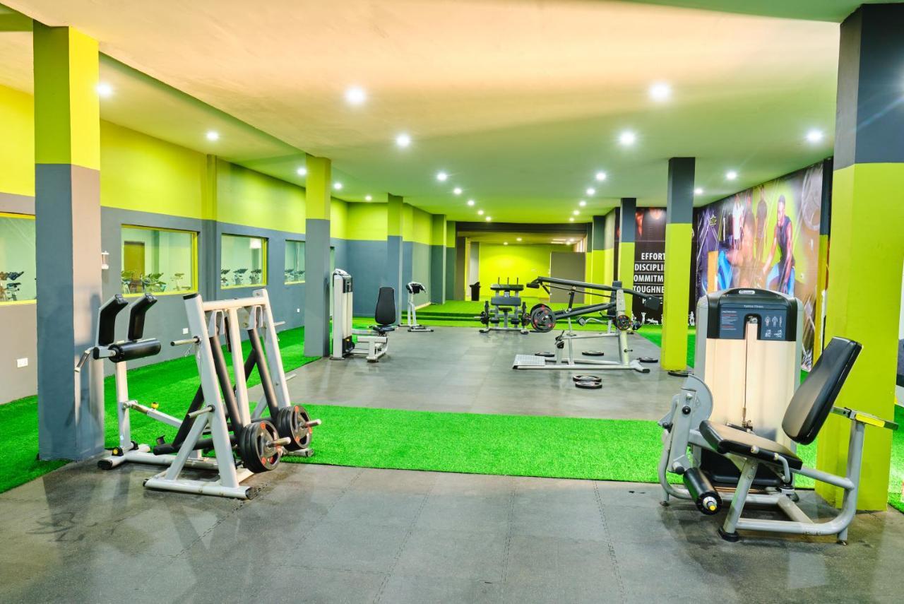 Legon City Mall Short Stay Apartments For Business And Vacation - East Legon Accra Eksteriør billede