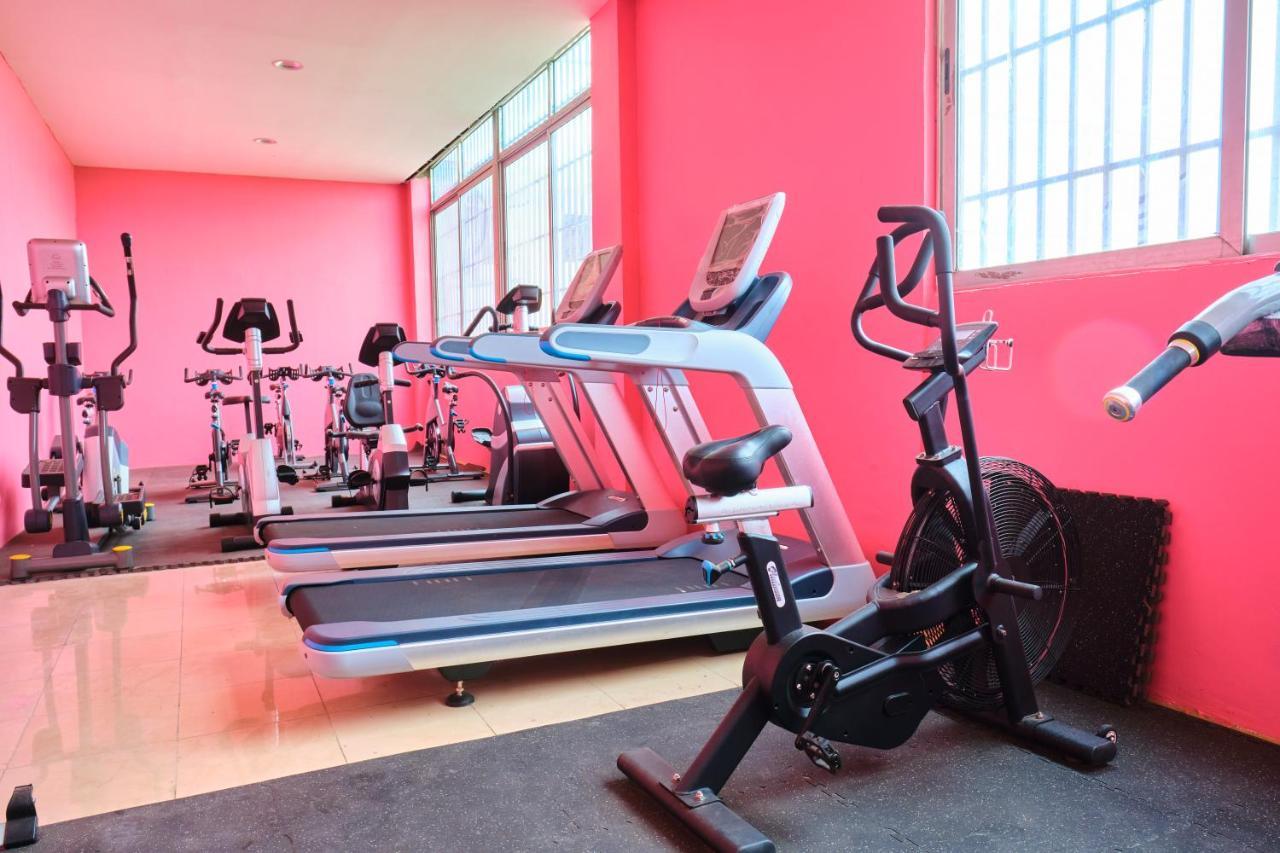 Legon City Mall Short Stay Apartments For Business And Vacation - East Legon Accra Eksteriør billede